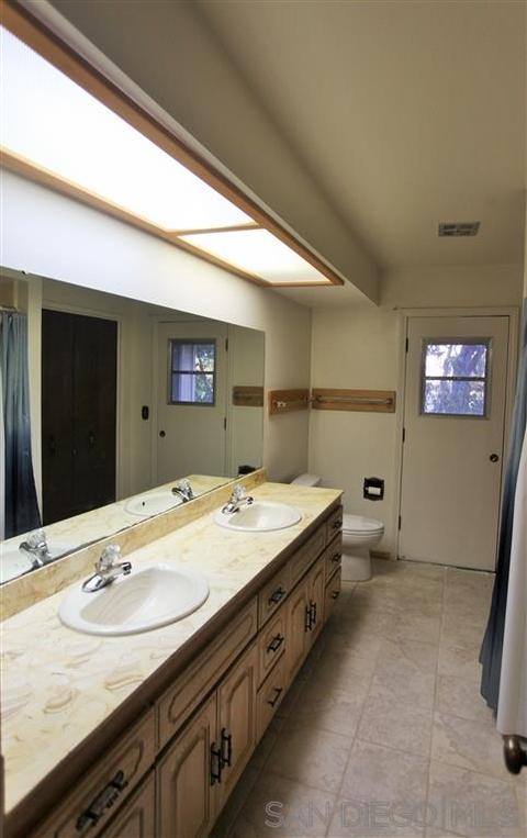 16232 Del Norte, Poway, CA 92064 photo 23