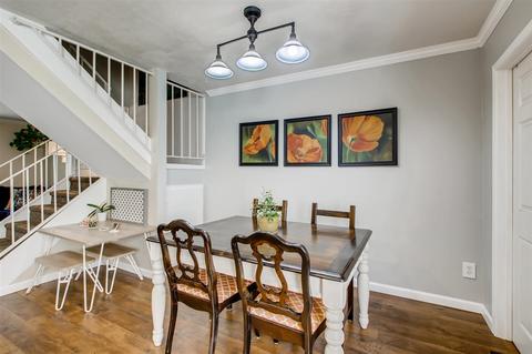 9405 Carlton Oaks Dr #B, Santee, CA 92071 photo 5