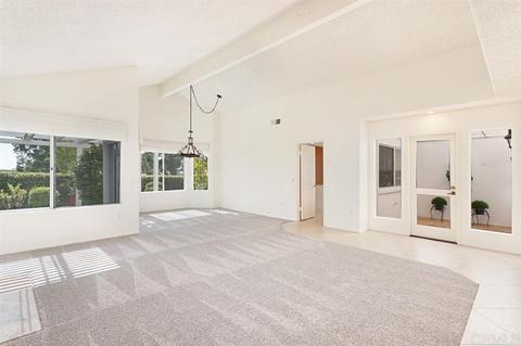 4560 Cordoba Way, Oceanside, CA 92056 photo 3