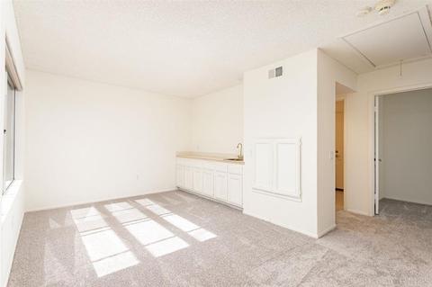 4560 Cordoba Way, Oceanside, CA 92056 photo 9