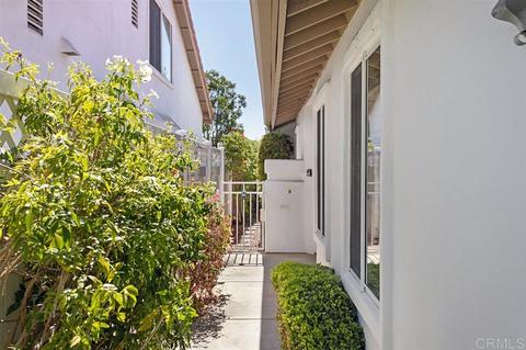 4560 Cordoba Way, Oceanside, CA 92056 photo 2