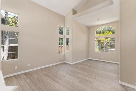 853 Applewilde Dr, San Marcos, CA 92078 photo 4