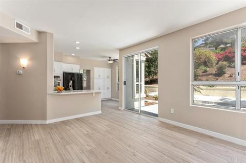 853 Applewilde Dr, San Marcos, CA 92078 photo 7