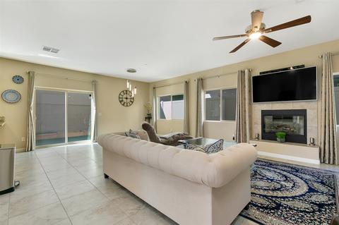 8939 N Magnolia Ave, Santee, CA 92071 photo 5