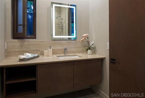 7857 Esterel Dr, La Jolla, CA 92037 photo 16