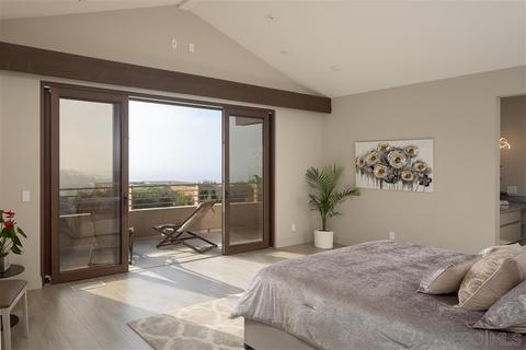 7857 Esterel Dr, La Jolla, CA 92037 photo 9