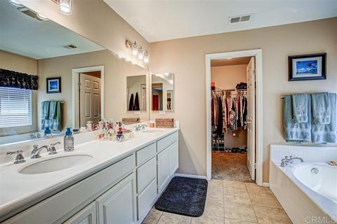 431 Whitby Gln, Escondido, CA 92027 photo 16