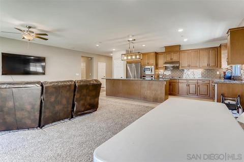 Undisclosed, Riverside, CA 92507 photo 5