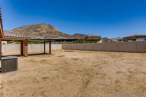 Undisclosed, Riverside, CA 92507 photo 19