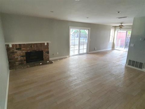 3891 Cameo Dr, Oceanside, CA 92056 photo 10