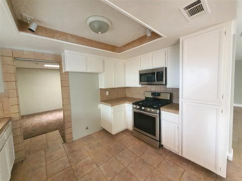 3891 Cameo Dr, Oceanside, CA 92056 photo 6