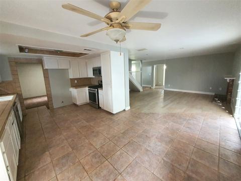 3891 Cameo Dr, Oceanside, CA 92056 photo 8