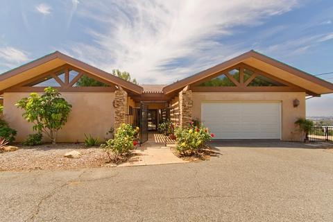 2034 Santa Margarita Dr, Fallbrook, CA 92028 photo 2