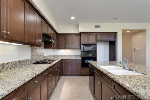 1177 Breakaway Dr, Oceanside, CA 92057 photo 9