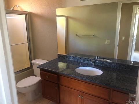 880 Bracero Pl, Escondido, CA 92025 photo 18