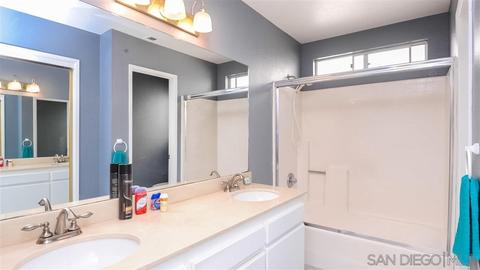 1319 Arcadia Ave, Vista, CA 92084 photo 13