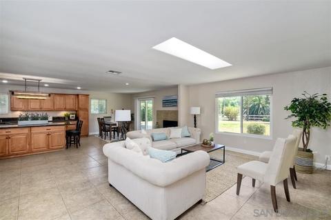 13967 Chancellor, Poway, CA 92064 photo 3