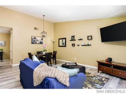 219 Eveningside Gln, Escondido, CA 92026 photo 5