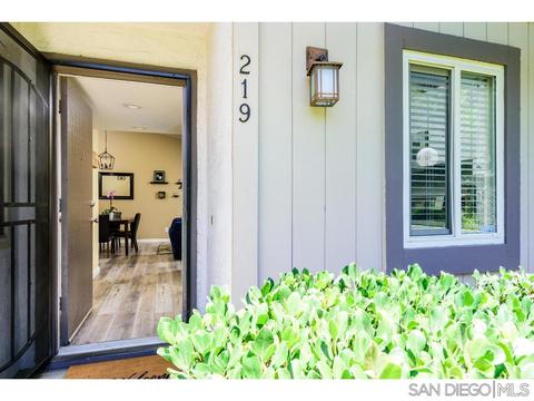 219 Eveningside Gln, Escondido, CA 92026 photo 3