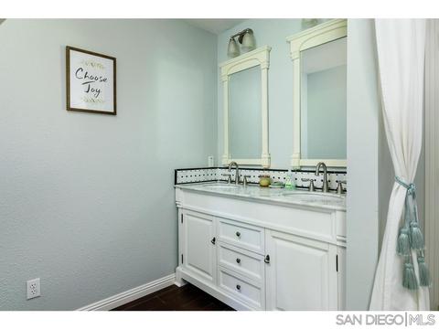 219 Eveningside Gln, Escondido, CA 92026 photo 14