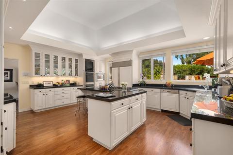 7740 Whitefield Pl, La Jolla, CA 92037 photo 7