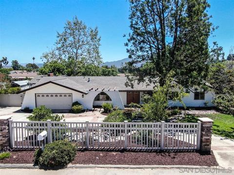 1535 Hidden Mesa Rd, El Cajon, CA 92019 photo 1
