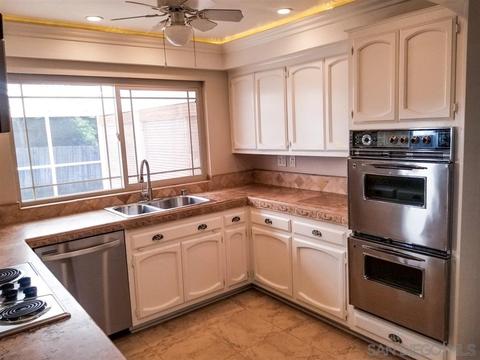 1535 Hidden Mesa Rd, El Cajon, CA 92019 photo 14