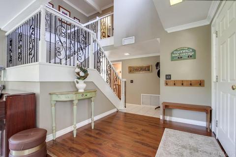 7317 Esfera St, Carlsbad, CA 92009 photo 5