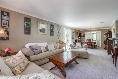 7317 Esfera St, Carlsbad, CA 92009 photo 1