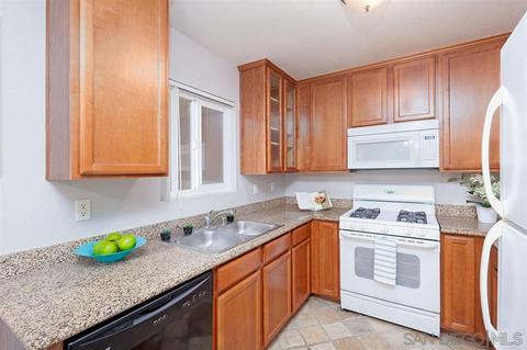 513 Calle Montecito #70, Oceanside, CA 92057 photo 2
