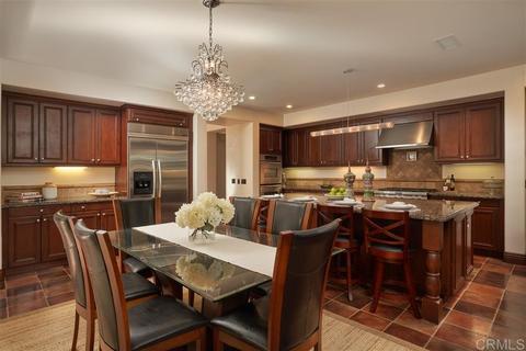 7554 Circulo Sequoia, Carlsbad, CA 92009 photo 4