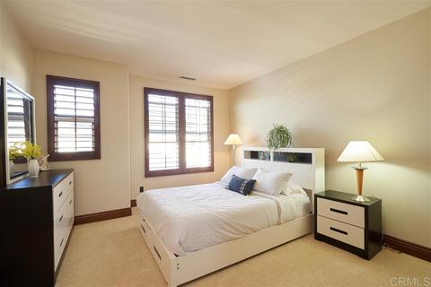 7554 Circulo Sequoia, Carlsbad, CA 92009 photo 11