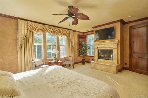 7554 Circulo Sequoia, Carlsbad, CA 92009 photo 13