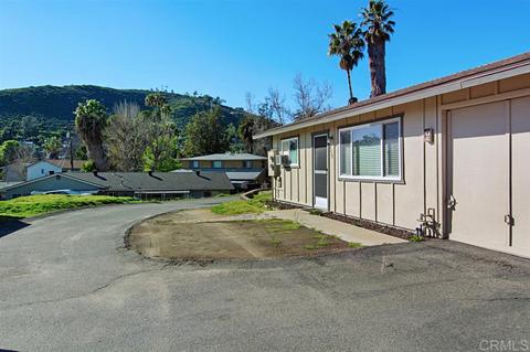 8233-35 Jema Way, Lakeside, CA 92040 photo 5