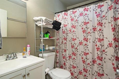 8233-35 Jema Way, Lakeside, CA 92040 photo 18