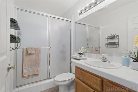 5087 Palmera, Oceanside, CA 92056 photo 12