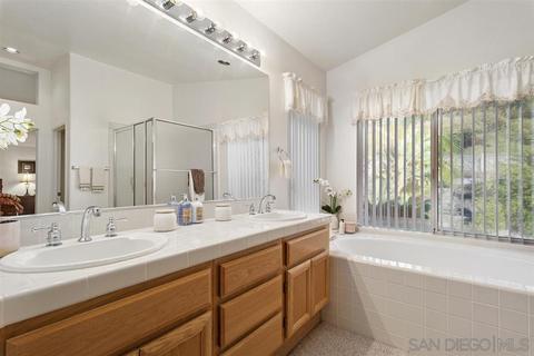 5087 Palmera, Oceanside, CA 92056 photo 17