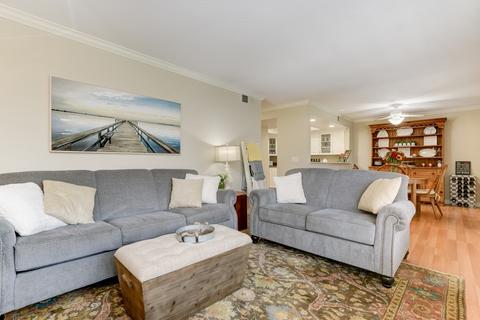 886 Ginger Ave, Carlsbad, CA 92011 photo 2