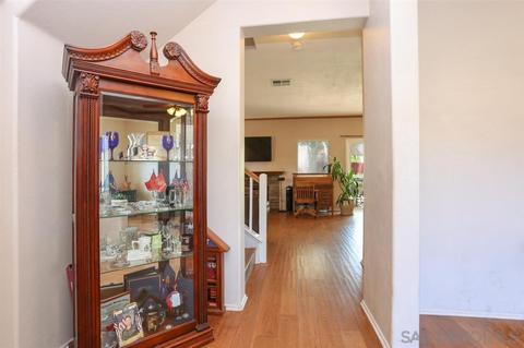 44858 Trotsdale Dr, Temecula, CA 92592 photo 2