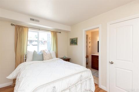 315 W Kalmia St, Fallbrook, CA 92028 photo 13
