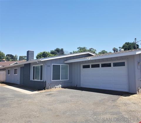 1228 Eucalyptus Ave, Vista, CA 92084 photo 1