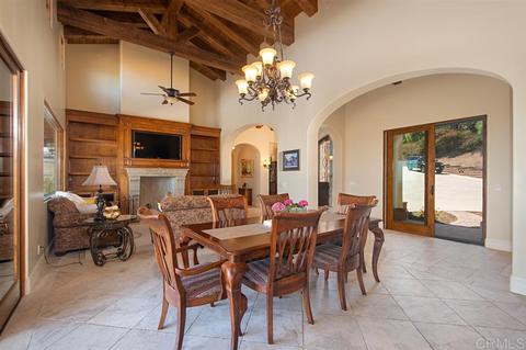 422 Yucca, Fallbrook, CA 92028 photo 6