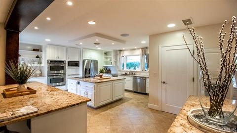 2034 Lincoln St, Oceanside, CA 92054 photo 3