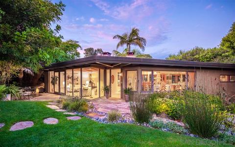 945 Crest Rd, Del Mar, CA 92014 photo 1