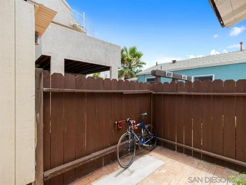 447 Westbourne St, La Jolla, CA 92037 photo 17