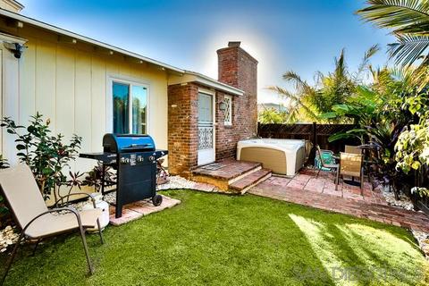 447 Westbourne St, La Jolla, CA 92037 photo 7