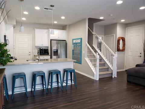 8712 Silver Moon Dr, Lakeside, CA 92040 photo 2