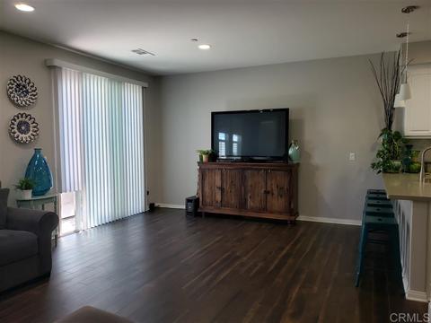 8712 Silver Moon Dr, Lakeside, CA 92040 photo 3
