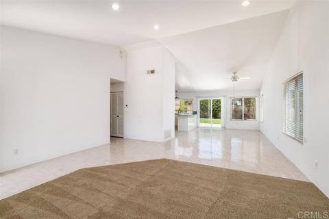 527 Splitrail Dr, Encinitas, CA 92024 photo 9