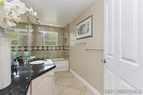 2721 Royal Crest Dr, Escondido, CA 92025 photo 14